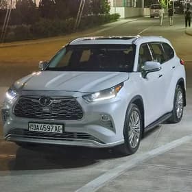Toyota Highlander 2022