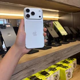 17PRO 100% 256GB
