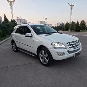 Mercedes-Benz ML500 2011
