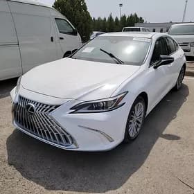 Lexus ES 350 2021