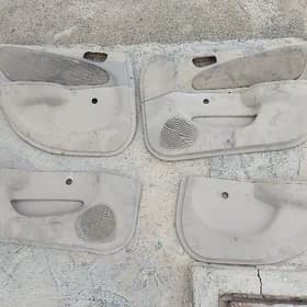 Toyota Corolla 2000 Opşivka