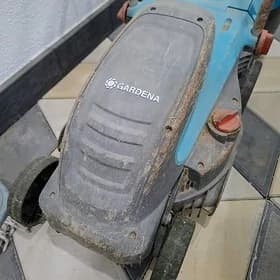 Kosilka makina Gardena