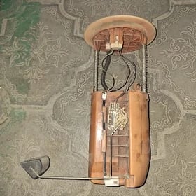 корпус бензанасоса в сборе