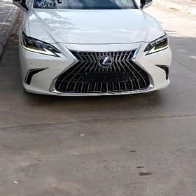 Lexus ES 350 2019