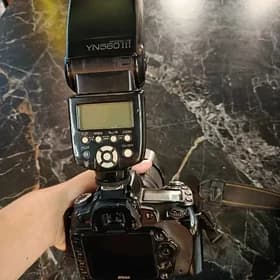 Nikon D-90