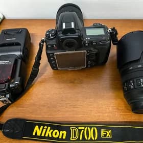 Nikon D700