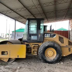 Caterpillar 120 Series 2010