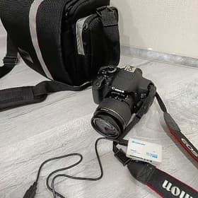 fotoapparat Canon EOS 650D