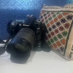 nikon 90