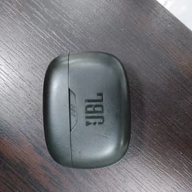 Jbl nausnik