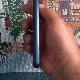Samsung A12