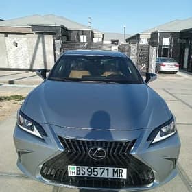 Lexus ES 350 2023