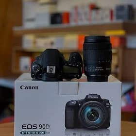 Canon 90D