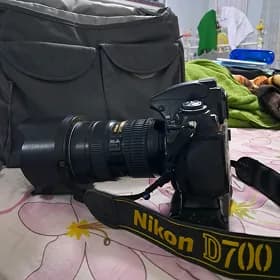 Nikon D700