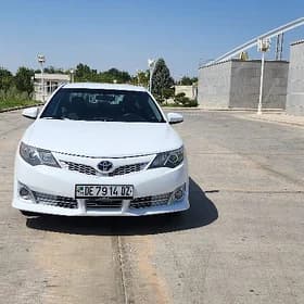 Toyota Camry 2014