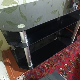 подтелевизорник