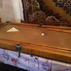 Бильярдный стол