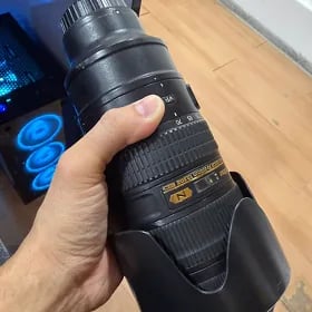 NIKON 70-200 2.8