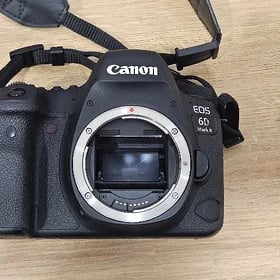 canon 6d mark 2