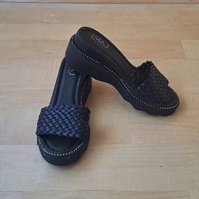 Продаются