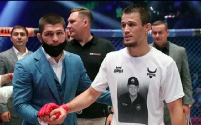 Usman Nurmagomedow Bellator 255-de Hemelden üstün çykdy