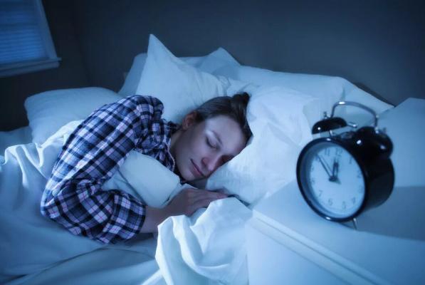 Düýşleri ýazyp alýan we täzeden dikeldýän tehnologiýa Russiýada işlenip düzüldi