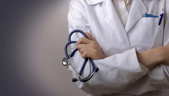 Türkmen lukmanlary dogabitdi ýürek kemisli çagajyga alyn ýüregara germewiniň deffektiniň plastikasy operasiýasyny etdiler