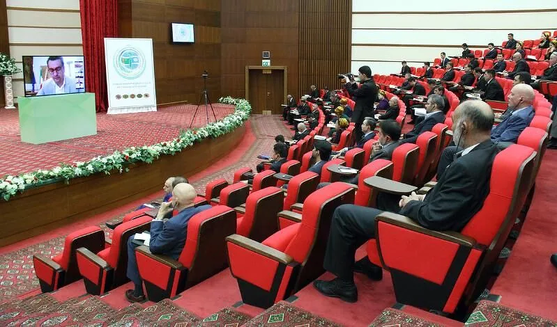 Türkmeniň döwletlilik ýörelgesi kitaby italýan dilinde tanyşdyryldy