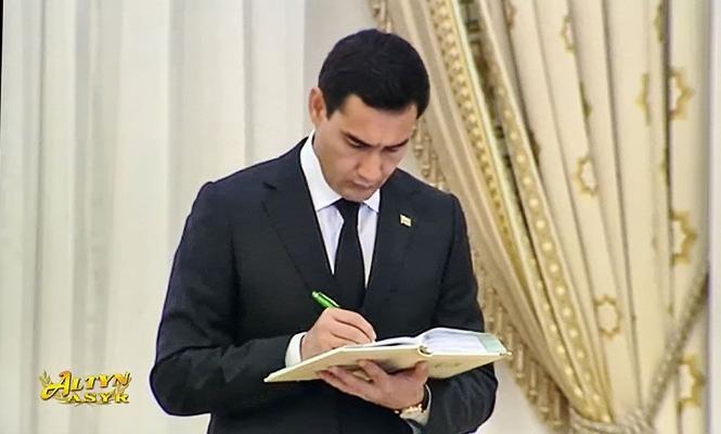 Serdar Berdimuhamedowyň ýolbaşçylygyndaky wekiliýet Tokio-2020-niň açylyş dabarasyna gatnaşýar