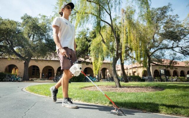 Alymlar körler üçin akylly hasa döretdiler
