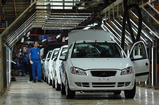 Иран готов экспортировать в Туркменистан автомобильную продукцию