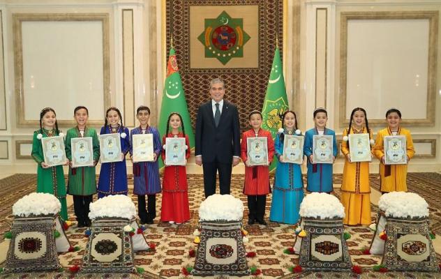 Регионы Туркменистана рапортовали о выполнении госзадания по сбору хлопка