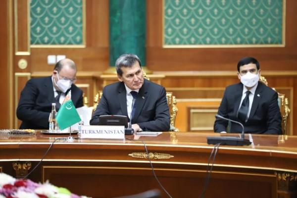 Türkmenistanyň baş diplomaty Duşenbede koreýaly kärdeşi bilen duşuşdy