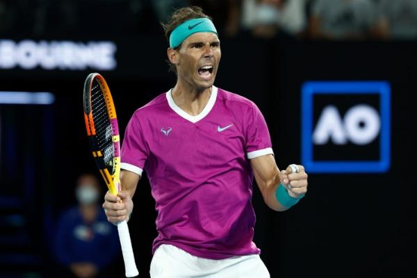 Nadal Australian Open-iň finalynda Daniil Medwedewi utdy