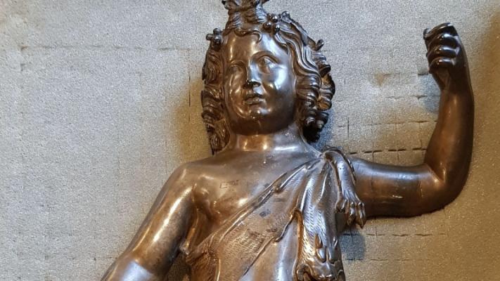 Ogurlanan gadymy rim heýkeli Fransiýa gaýtarylyp berildi