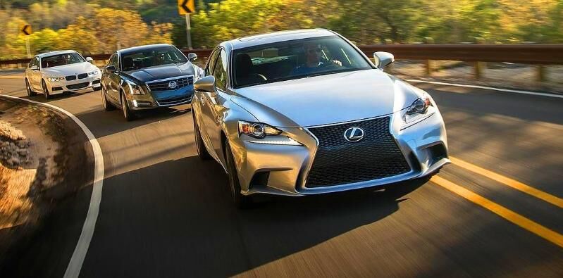 Toyota bilen Lexus geljek iki ýylda dört sany täze krossower çykarar