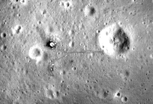 NASA объявило конкурс на ночную посадку на Луну