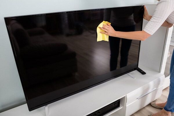 Чем протирать экран ЖК-телевизора в домашних условиях?