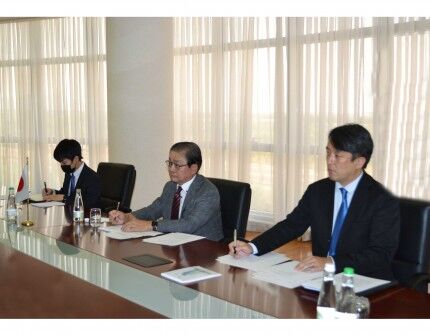 Замглавы МИД Туркменистана провел встречу с послом Японии