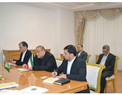 Состоялась встреча Рашида Мередова с замминистра иностранных дел Ирана