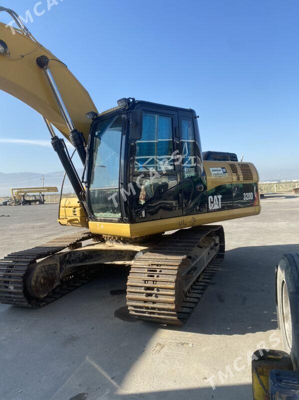 Caterpillar Excavator 2013 - 1 750 000 TMT - Büzmeýin - img 2