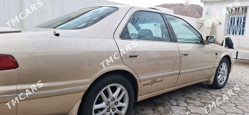 Toyota Camry 1999 - 132 000 TMT - Туркменбаши - img 3
