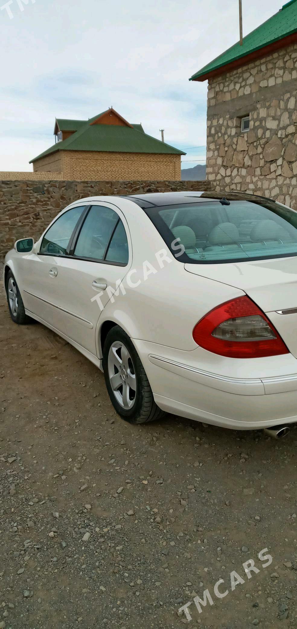 Mercedes-Benz W212 2006 - 140 000 TMT - Bereket - img 2