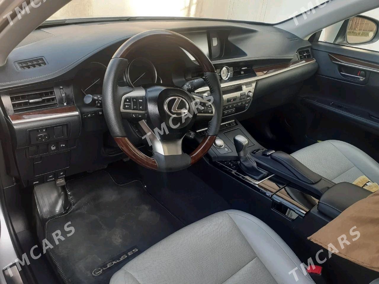 Lexus ES 350 2018 - 385 000 TMT - Мары - img 3