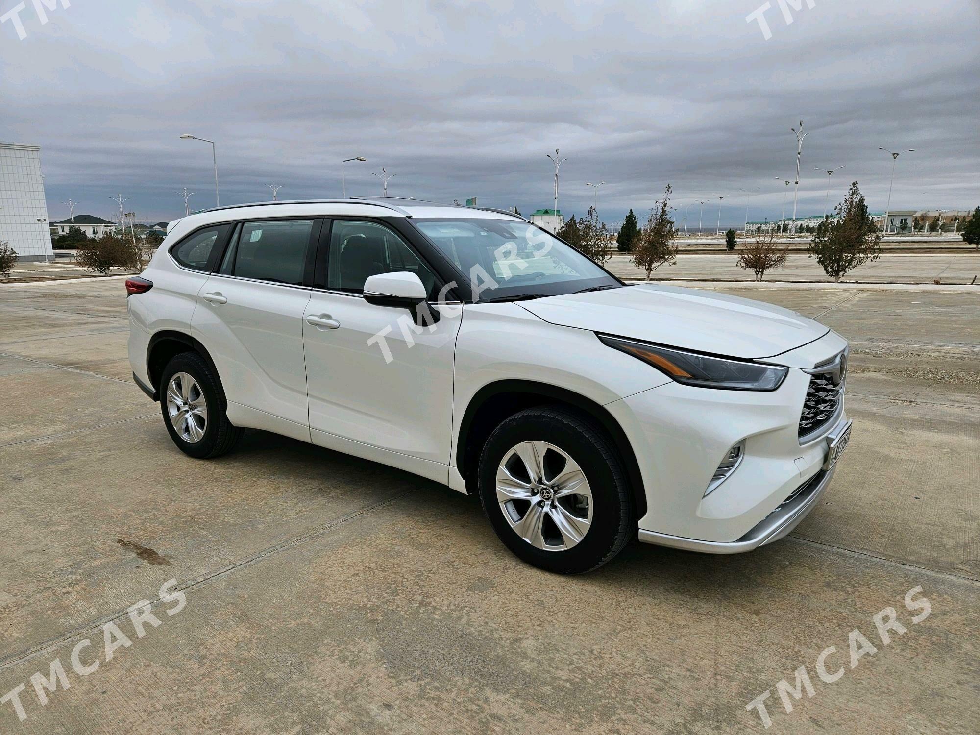 Toyota Highlander 2021 - 590 000 TMT - Balkanabat - img 3