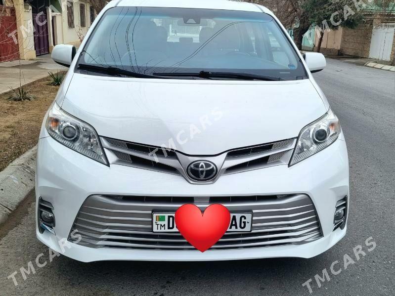 Toyota Sienna 2018 - 335 000 TMT - Ашхабад - img 2