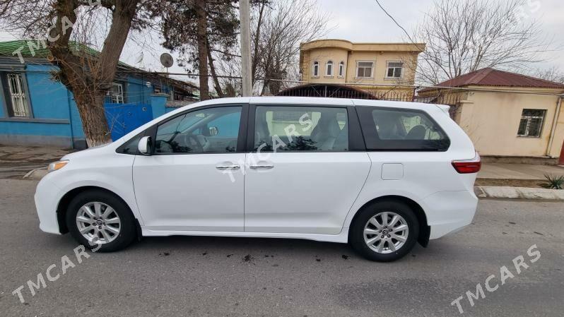 Toyota Sienna 2018 - 335 000 TMT - Ашхабад - img 7