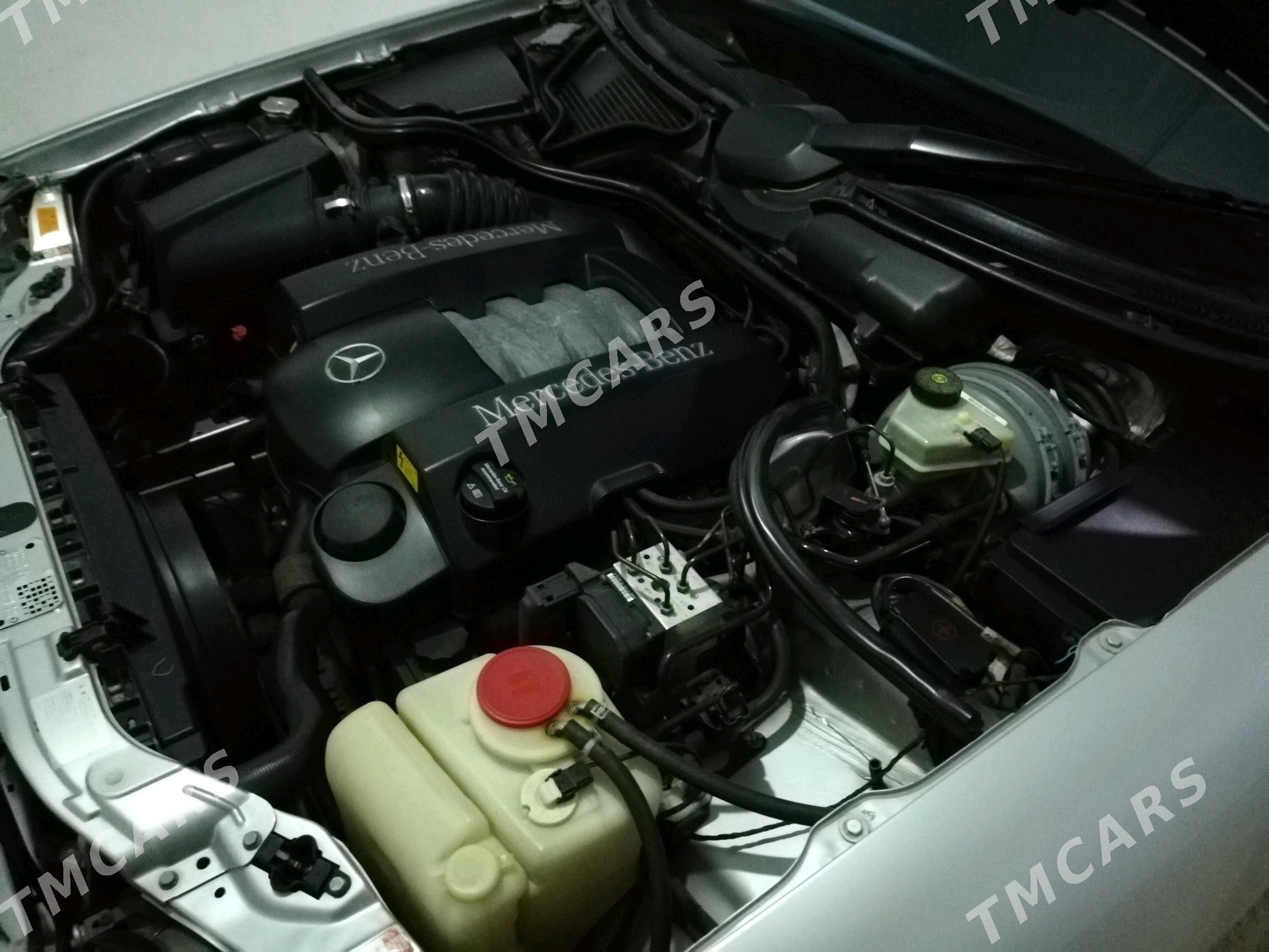 Mercedes-Benz E320 2002 - 150 000 TMT - Хазар - img 7