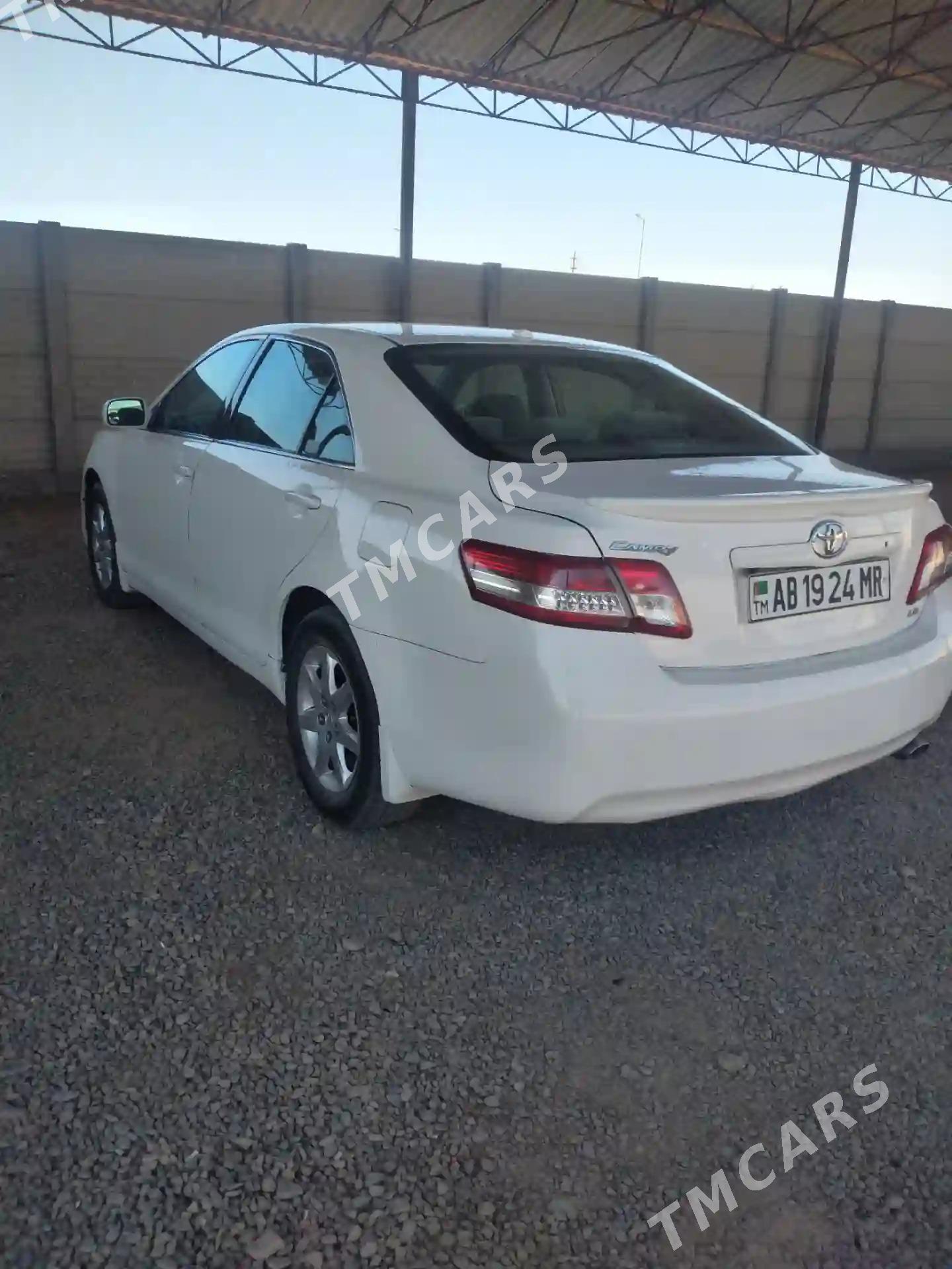 Toyota Camry 2012 - 150 000 TMT - Seýdi - img 2