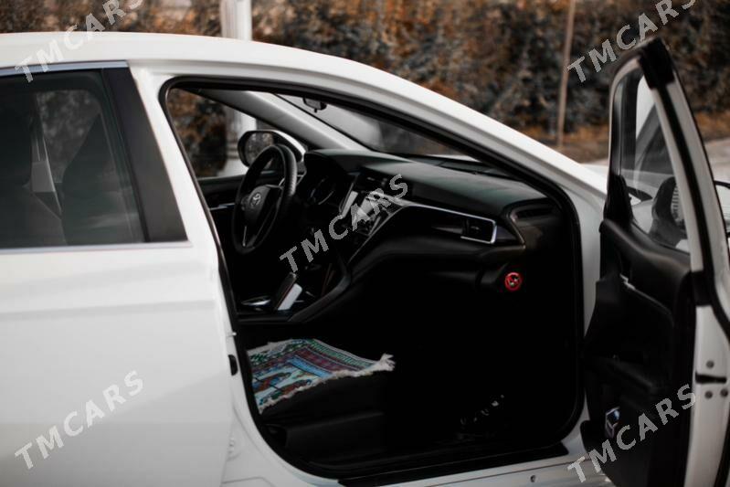 Toyota Camry 2018 - 250 000 TMT - Aşgabat - img 9